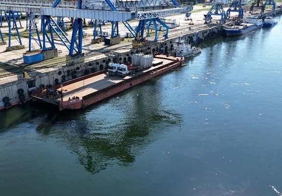 Грузовые перевозки